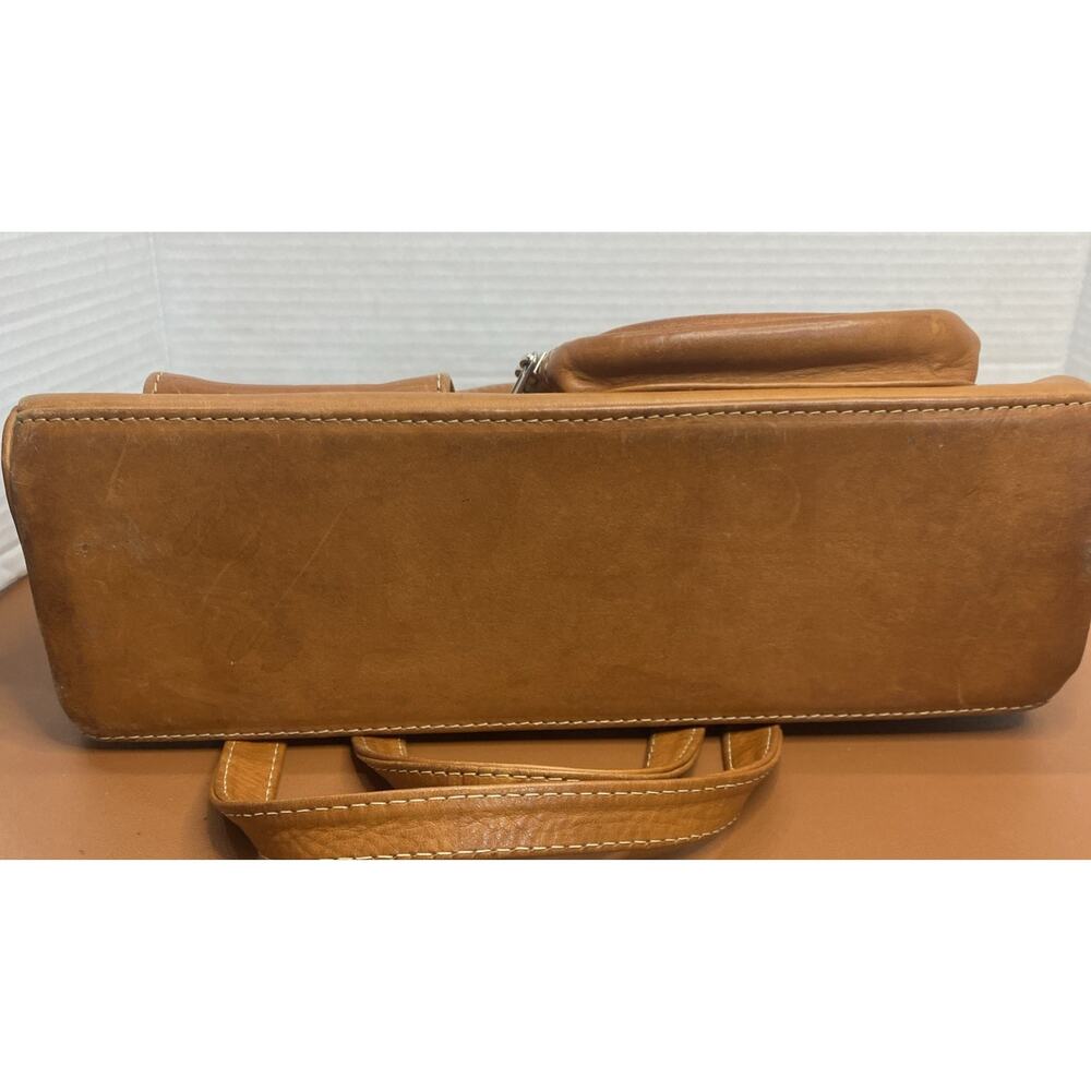 VINTAGE HAND TOOLED EMBOSSED BROWN TAN LEATHER SHOULDER BAG PURSE PARAGUAY - Picture 12 of 13